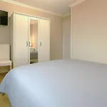 2 Bedroom Cozy In Holiday home Equemauville