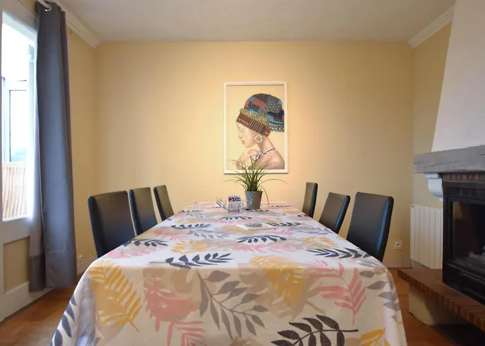 別荘 2 Bedroom Cozy In *